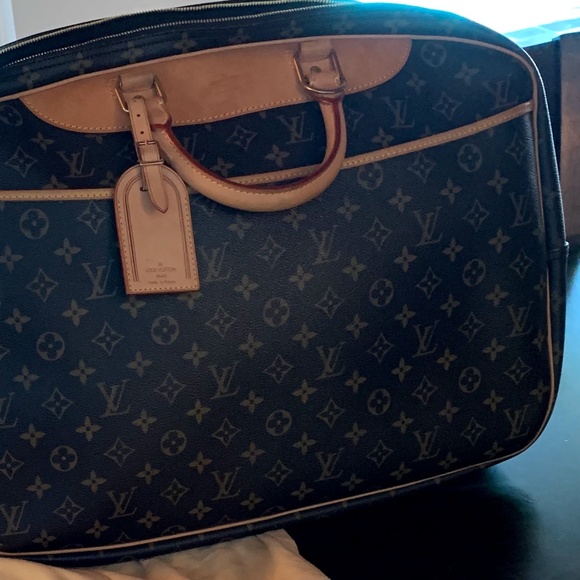 Louis Vuitton Alize 24 Heures Monogram Weekend/Tra - Picture 7 of 7